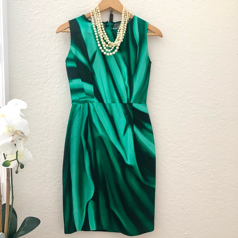 Oscar De La Renta Green Sheath Silk Dress